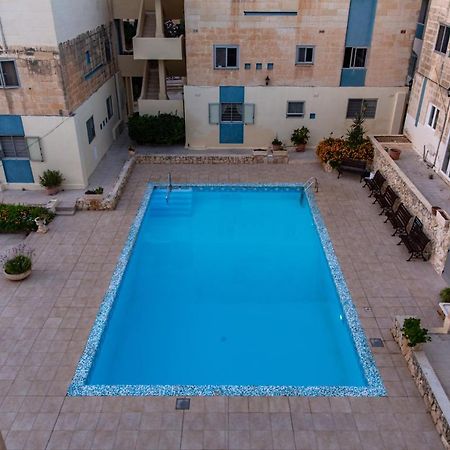 Dolmen Court Flat 10, Qawra Apartment St. Paul's Bay Exterior photo