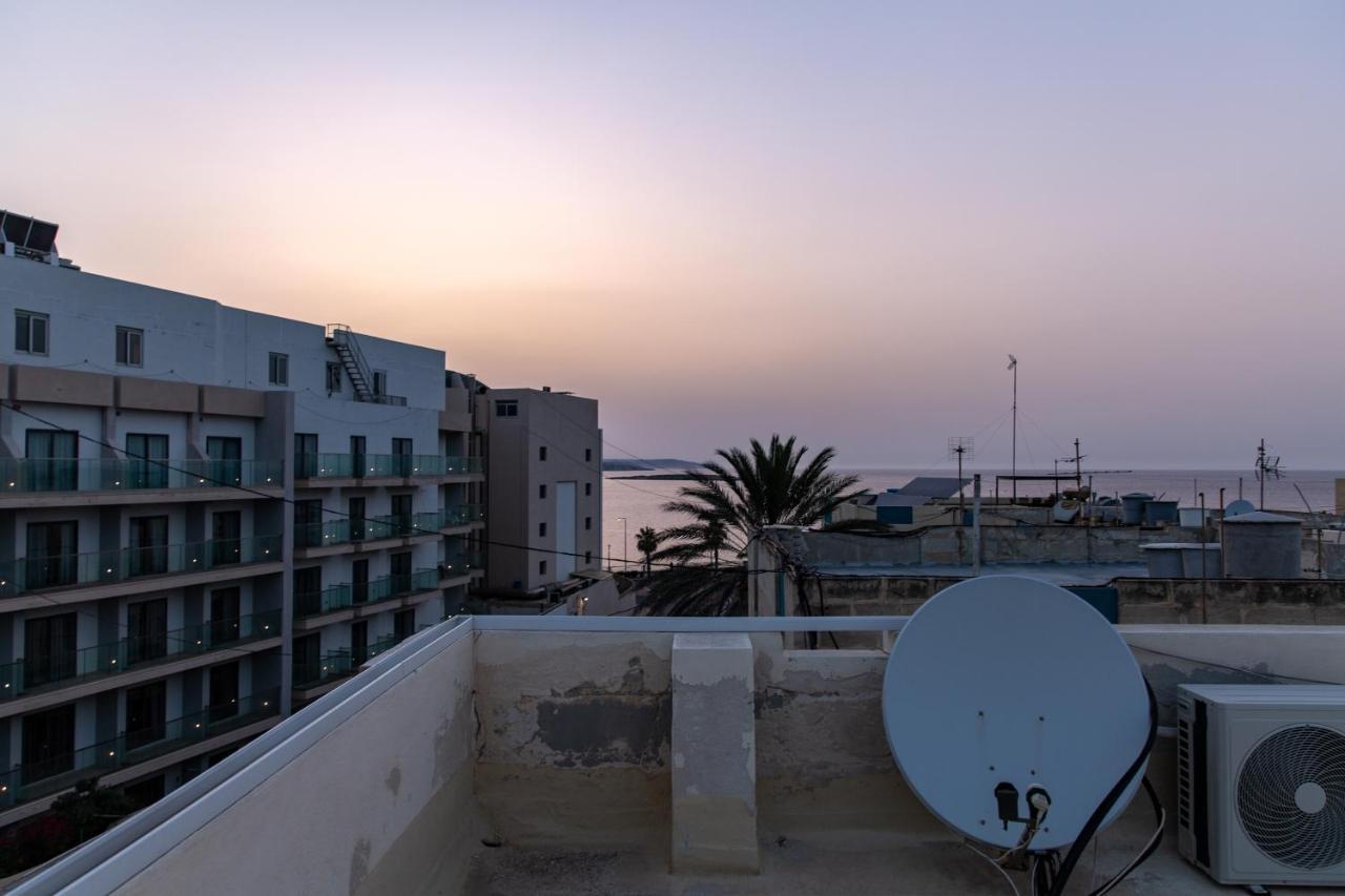 Dolmen Court Flat 10, Qawra Apartment St. Paul's Bay Exterior photo