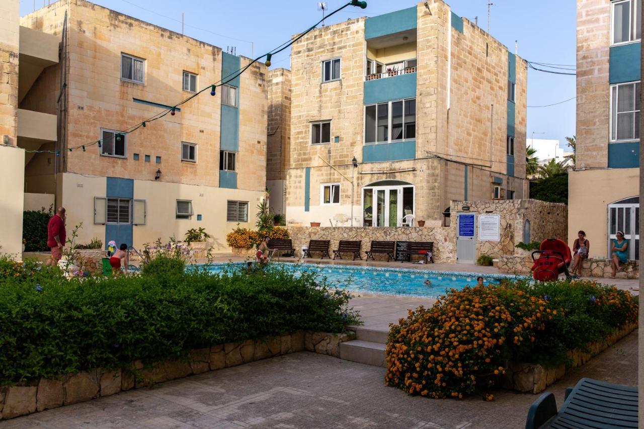 Dolmen Court Flat 10, Qawra Apartment St. Paul's Bay Exterior photo