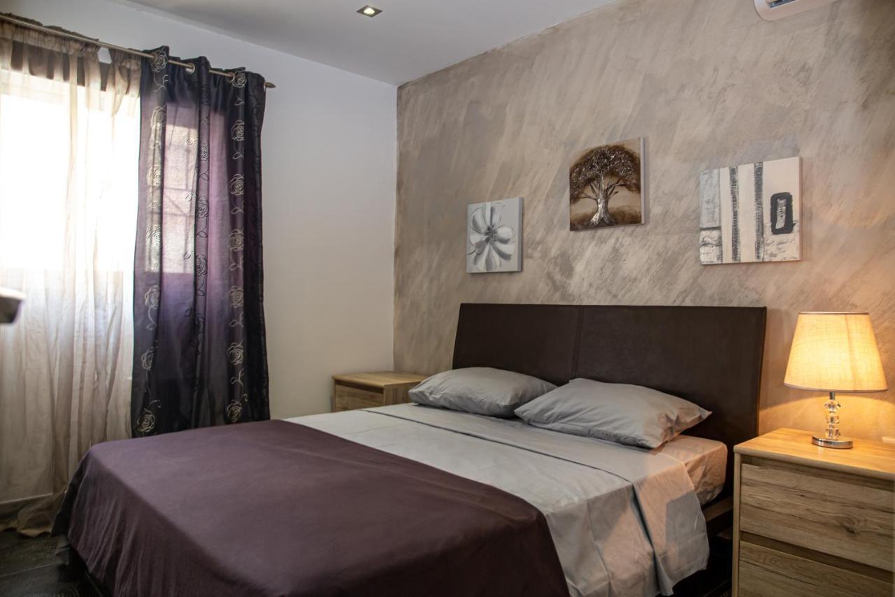 Dolmen Court Flat 10, Qawra Apartment St. Paul's Bay Exterior photo